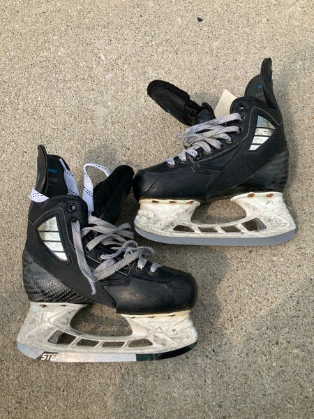 True Pro Custom Hockey Skates | Size 3