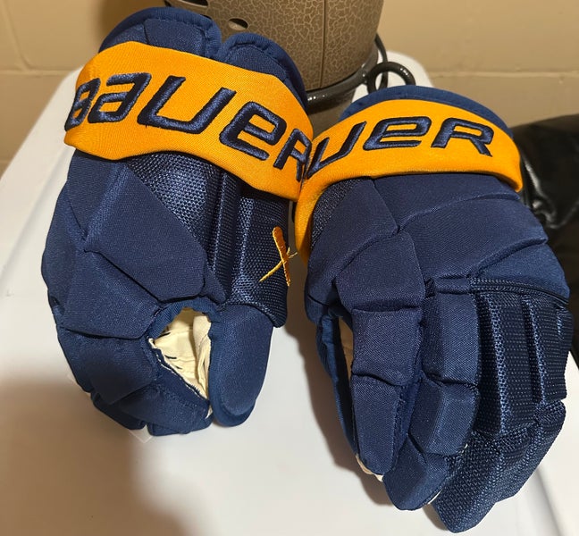 St. Louis Blues Bauer Vapor Hyperlite Gloves 14" Pro Stock (New)