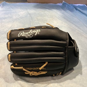 Black Rawlings RSB RH Softball Glove 13" (Used)