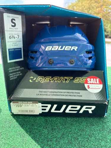 Blue Small Bauer Re-Akt 95 Helmet (New)