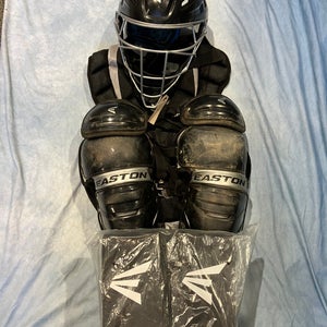 Adult Easton Gametime Catcher's Set (Used)