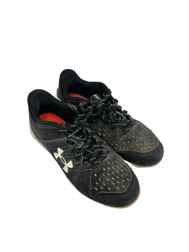 Used Under Armour LEADOFF BB/SB Cleats Black Junior 04.5 11692-S000140322