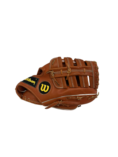 Used Wilson THE A2000 1669 BB/SB Glove RH Throw Brown 12 1/2" 11692-S000140417