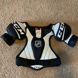 Large Youth CCM LTP Shoulder Pads (Used)