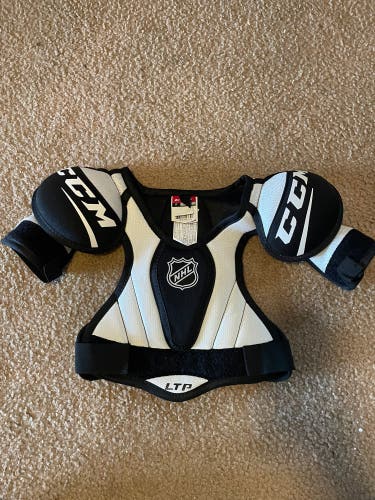 Large Youth CCM LTP Shoulder Pads (Used)