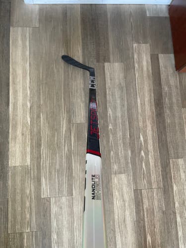 New CCM Jetspeed FT6 Pro LH 30 flex P28 Hockey Stick