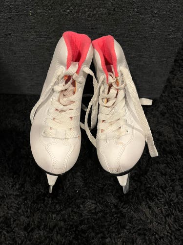 Figure Skates Junior 12 (Used)