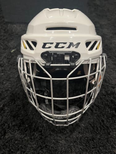 Youth CCM Helmet (Used)