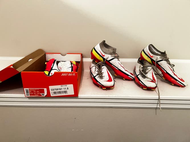 3 Pairs Of Nike Phantom GT2 Pro DF FG Cleats (New And used) White Size M 11.0 (W 12.0)