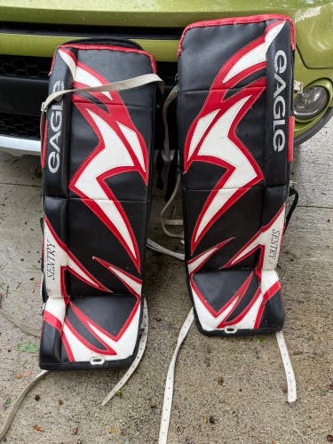 34" Eagle Sentry Goalie Leg Pads (Used)