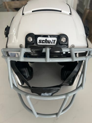 Extra Large Youth Schutt F7 Helmet (Used)