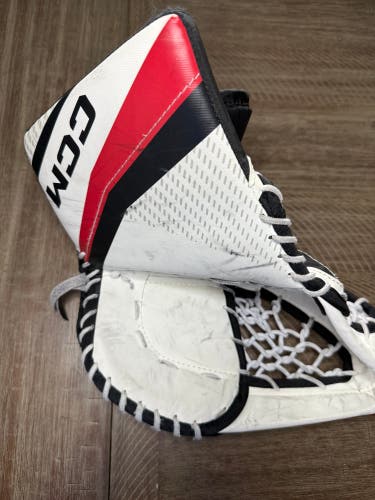 CCM YTFLEX Regular (Used) goalie glove