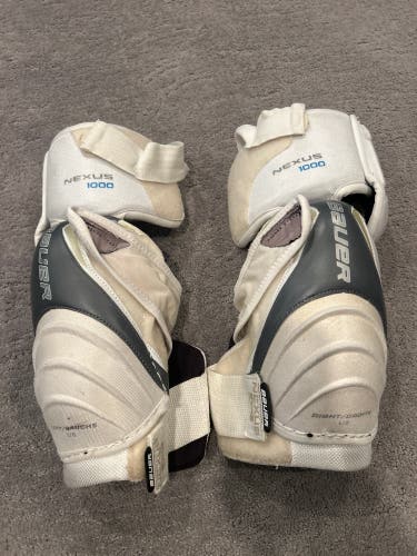 Senior Large Bauer Nexus 1000 Elbow Pads (Used)