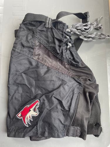 Black Medium Bauer Team Pant Shell Pro Stock (Used)