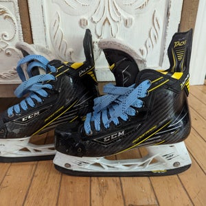 CCM Super Tacks monochrome 360 Hockey Skates
