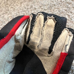 Easton EQ3 Gloves 13" (Used)