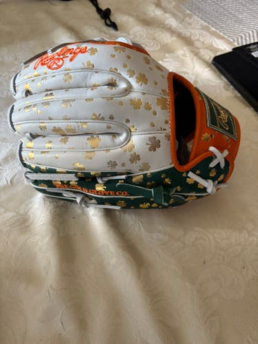 Limited Edition 2025 Rawlings Heart of the Hide LuckyVIII RH Infield Baseball Glove 11.5" (New)