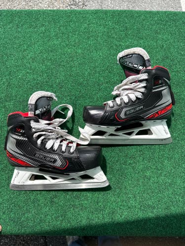 Junior Bauer Vapor X2.7 Hockey Goalie Skates (Extra Wide) Size 5 (Used)