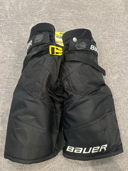 Large Junior Bauer Supreme 3S Pro Hockey Pants  (Used)