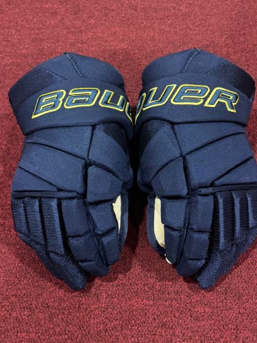 Bauer Vapor Hyperlite Gloves 14" Pro Stock (New) Item#CM14Y