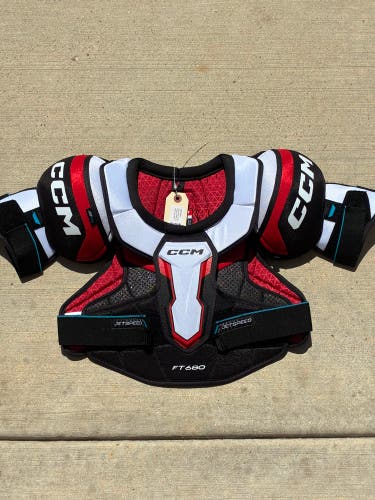Small Senior CCM Jetspeed FT680 Shoulder Pads (New)
