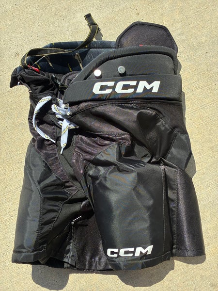 Black Junior Large CCM Tacks AS 580 Hockey Pants (Used)