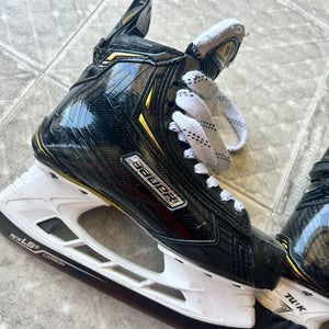 Bauer Supreme 2S Pro Hockey Skates Size 4.5 (Used)