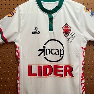 Patriotas Boyacá *Autographed* Official Game Jersey  Juan Guzman