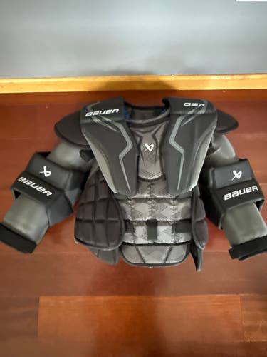 Small / Medium Bauer GSX Goalie Chest Protector (New)