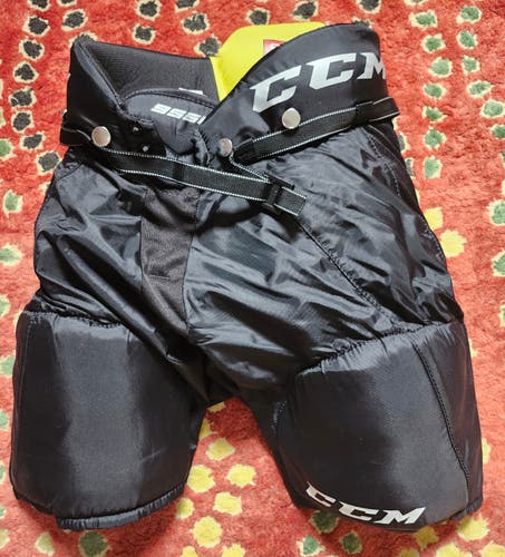 Medium Junior CCM Goalie Pants Tacks 9550 (Used)