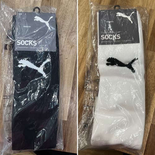 2 Pairs Of Men’s Puma soccer socks SIZE: US 7-9 Black & White