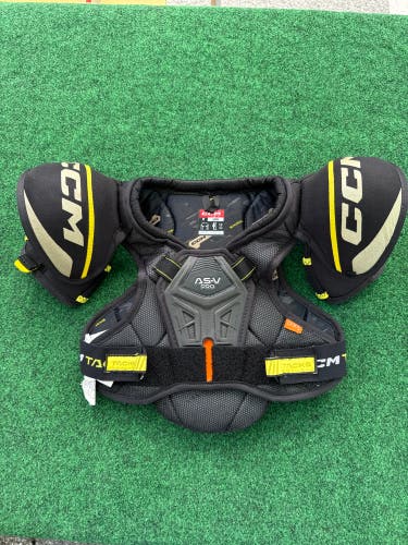 CCM Tacks AS-V Pro Shoulder Pads (Used) | Youth Large