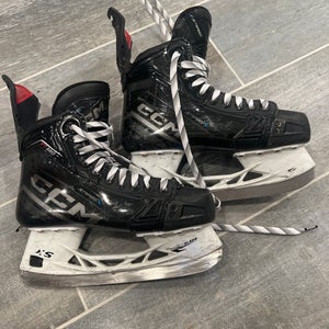CCM JetSpeed FT690 Hockey Skates Size 6.5 (Used)