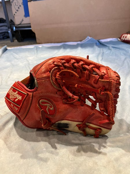 Red Rawlings Gold Glove Elite LH Baseball Glove 11.5" (Used)
