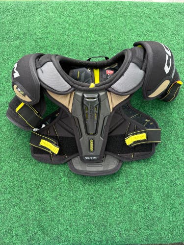 CCM AS580 Shoulder Pads (Used) | Junior Small