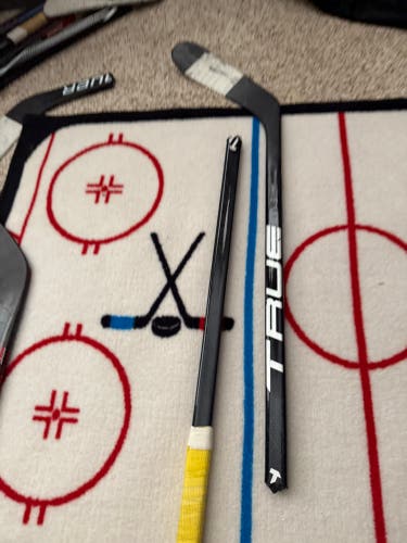 Junior True Left Hand Hockey Stick T28 (Used)