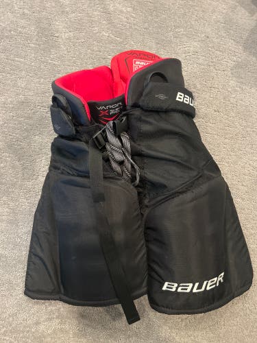 Junior XL Bauer Vapor X Shift Pro Hockey Pants (Used)