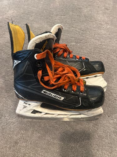Bauer Supreme S160 Hockey Skates Regular Width Size 4 (Used)