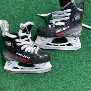 Junior Bauer Vapor X LTX Pro Hockey Skates (Regular) Size 3 (Used)