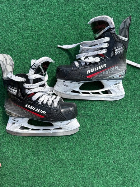 Junior Bauer Vapor X LTX Pro Hockey Skates (Regular) Size 3 (Used)