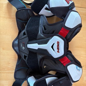 Men's Large Junior CCM Jetspeed FT6 Pro Shoulder Pads (Used)