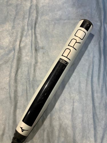 2025 Mizuno CRBN Pro Composite Bat (-10) Composite 23 oz 33" (Used)