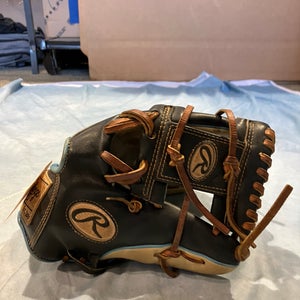Brown Rawlings Heart of the Hide RH Infield Baseball Glove 11.5" (Used)