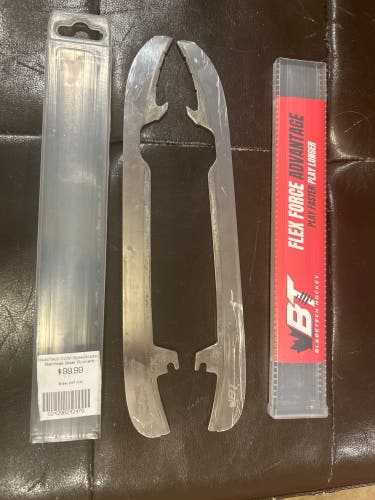 Bladetech Mirrored Stainless Steel Blades 247mm (with case)