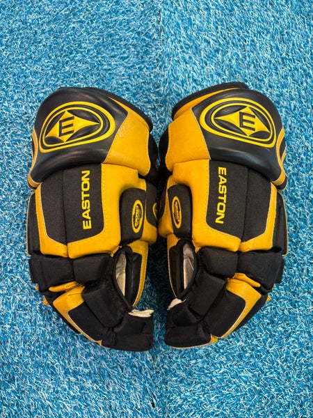Senior Easton Stealth S5 Gloves 15" (Used)