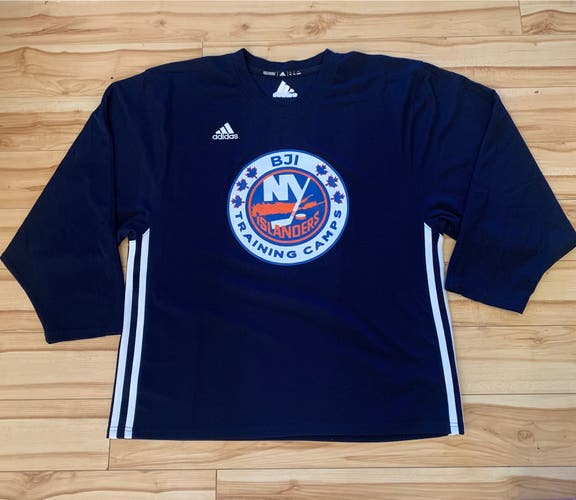 Blue Medium Men's Adidas Jersey (Used)