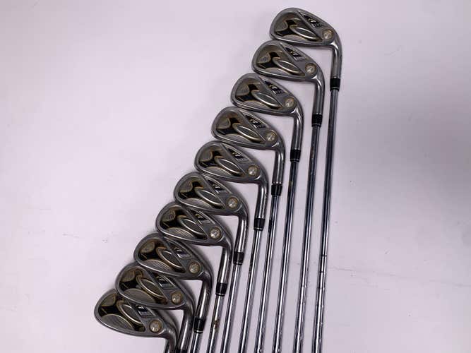 TaylorMade R7 Draw Iron Set 4-PW+AW+SW+LW Stiff Steel Mens RH Midsize Grips