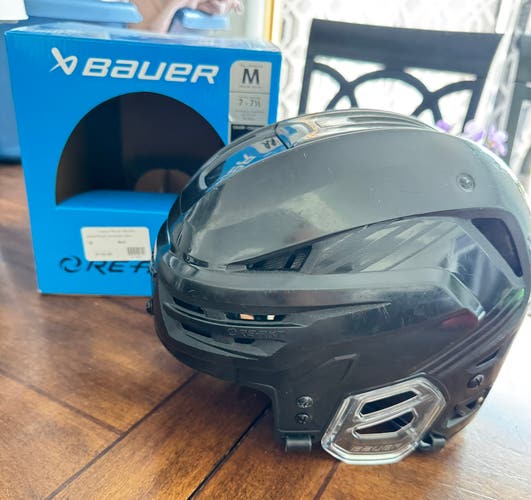 Medium Bauer Re-Akt 85 Helmet (Used)