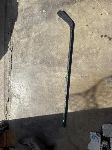 Senior Bauer Nexus ADV Left Hand Hockey Stick P28 Pro Stock (Used)