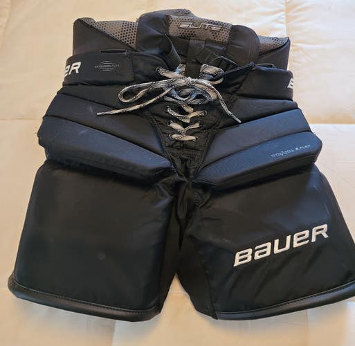 Intermediate Small Bauer Elite Hockey Goalie Pants (Used)